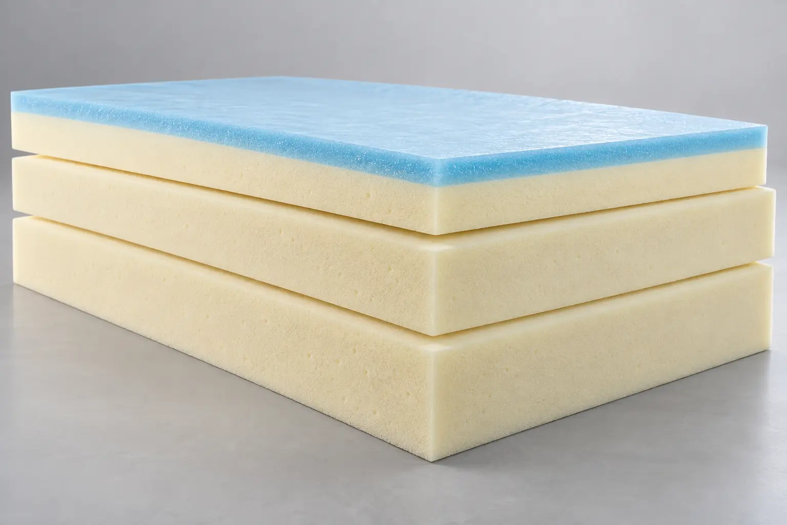 Cooling-gel memory foam comfort layer for temperature-sensitive bedding applications